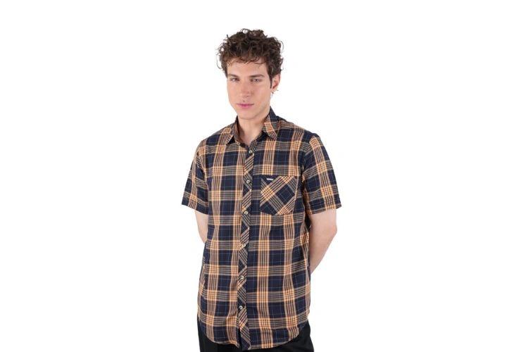 محبوب ترین طرح های چهارخانه پیراهن مردانه